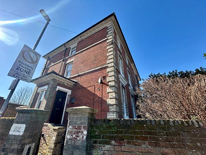 4 Bedroom Town House To Rent In Christchurch Street, Ipswich, IP4