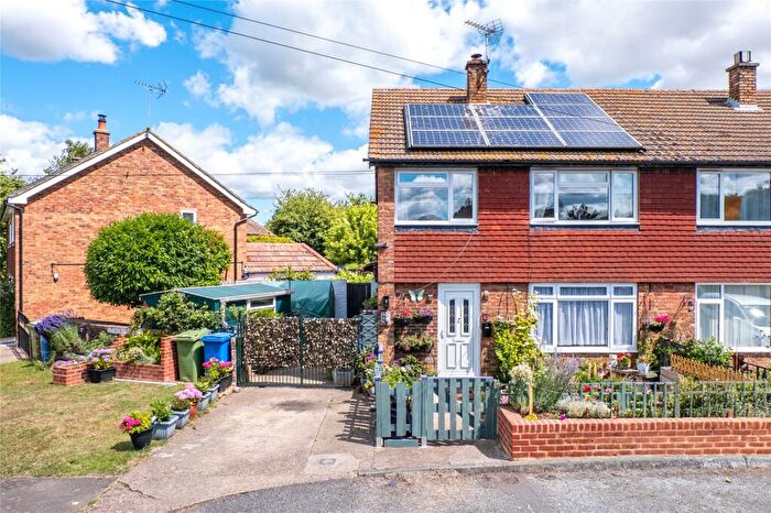 3 Bedroom Semi-Detached House For Sale In Church Lane, Newington, Sittingbourne, Kent, ME9