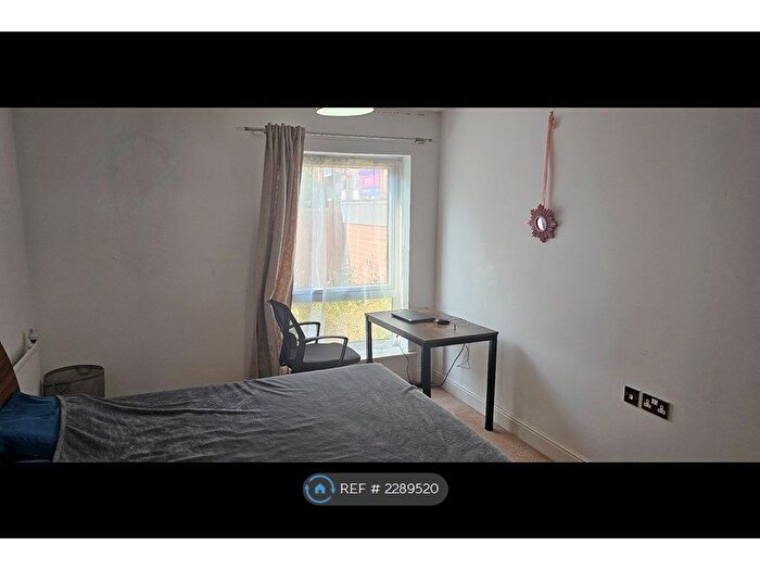 1 Bedroom Flat To Rent In Drinkwater Road, Harrow, HA2