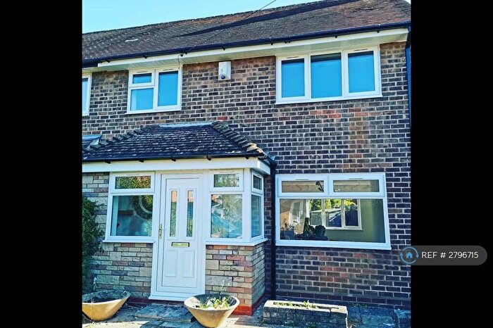 3 Bedroom Semi-Detached House To Rent In Bannerlea Road, Solihull, B37