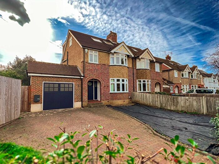 5 Bedroom Semi Detached House For Sale In Park Way, East Molesey Borders, KT8