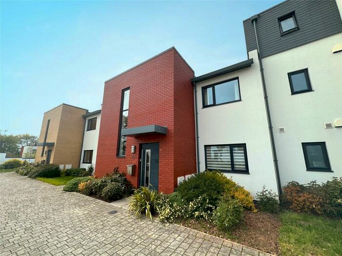 2 Bedroom Apartment To Rent In Exeter, Devon, EX3