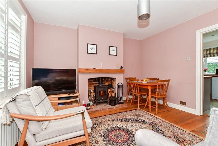 2 Bedroom Terraced House For Sale In Beacon Oak Road, Tenterden, Kent, TN30