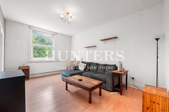2 Bedroom Property To Rent In Malvern Road, London, NW6
