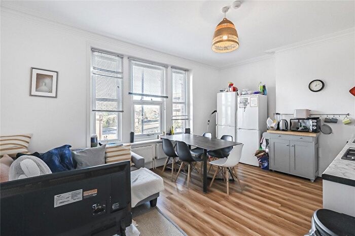 5 Bedroom Flat To Rent In Wimbledon Park Road, London, SW18