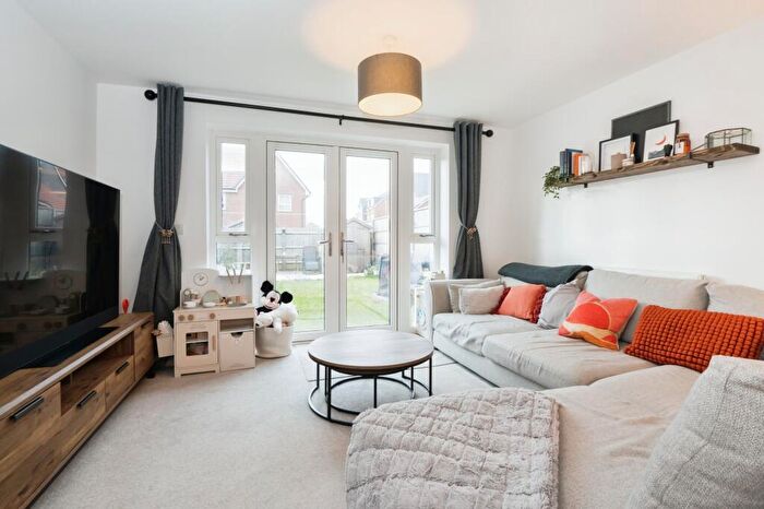 2 Bedroom End Of Terrace House For Sale In Dowling Crescent, Ampfield, Romsey, Hampshire, SO51
