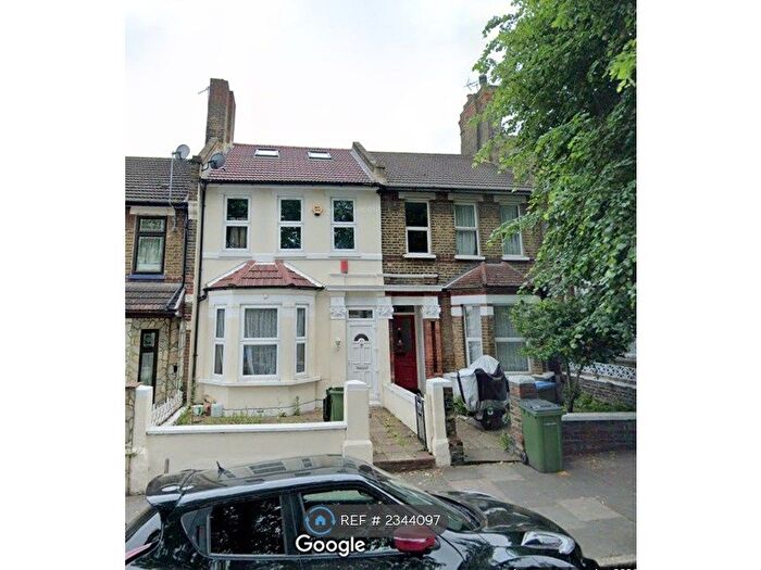 1 Bedroom Flat To Rent In Griffin Road, London, SE18