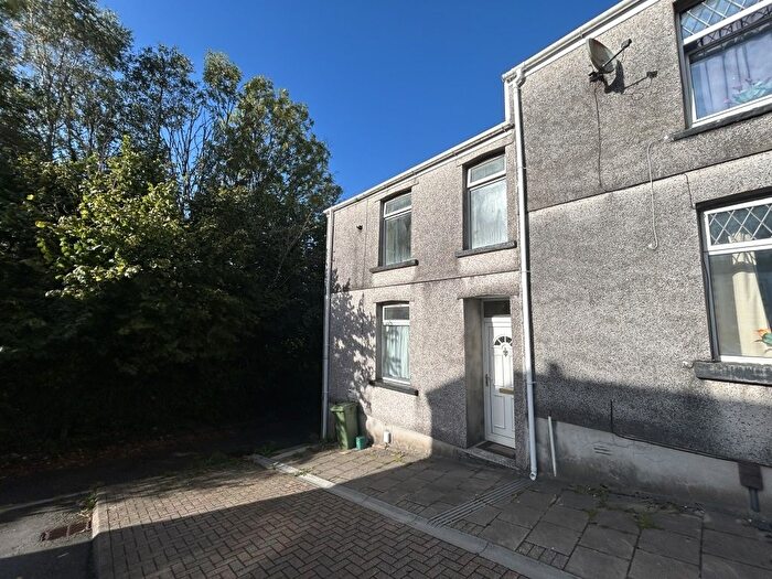 3 Bedroom End Terrace House To Rent In Maritime Street, Pontypridd, CF37
