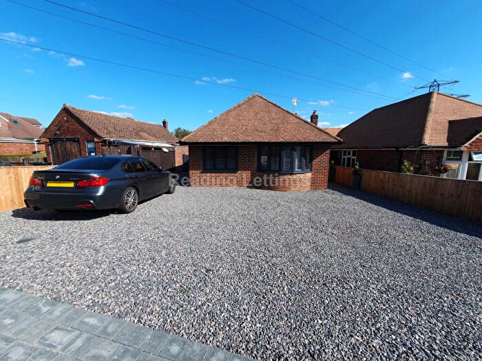 4 Bedroom Detached House To Rent In Meadow Road, Earley, RG6