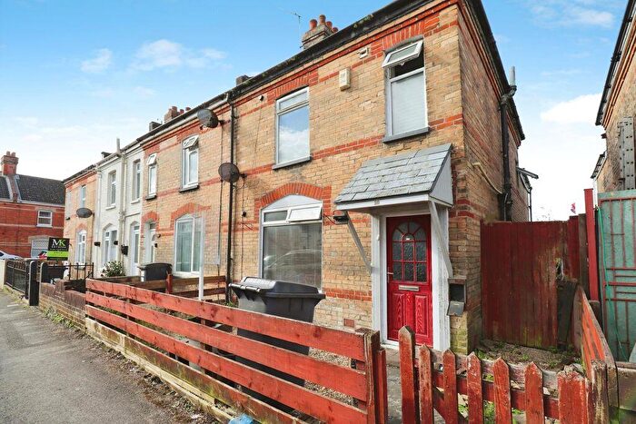 3 Bedroom Terraced House For Sale In Garfield Avenue, Bournemouth, BH1