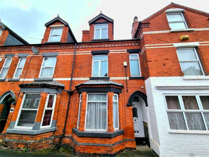 3 Bedroom Terraced House To Rent In Trent Road, Nottingham, Nottinghamshire, NG2