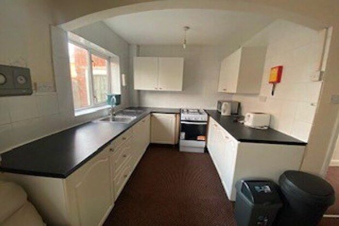 1 Bedroom Detached Bungalow To Rent In Alexandra Road, Leamington Spa, CV31