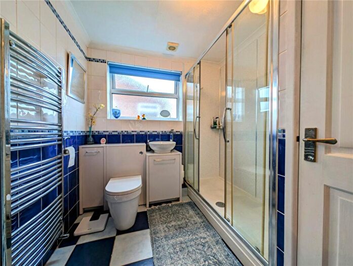 3 Bedroom Detached House For Sale In Pitt Street, Kidderminster, Worcestershire, DY10