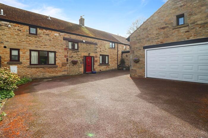 3 Bedroom Barn Conversion For Sale In Wingerworth Hall Estate, Wingerworth, Chesterfield, S42