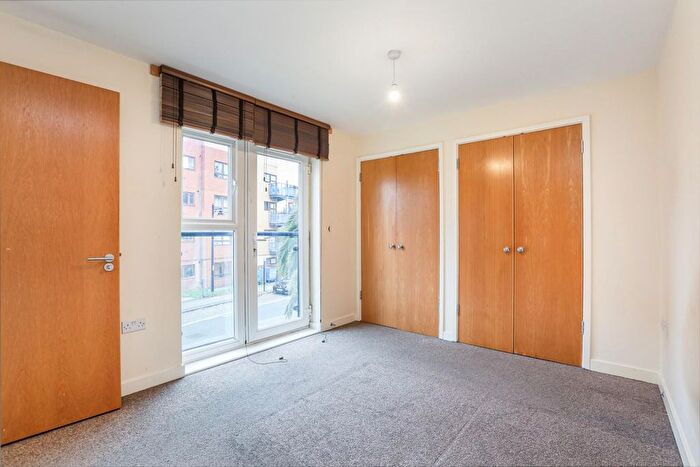 2 Bedroom Flat To Rent In Calypso Crescent, Peckham, SE15