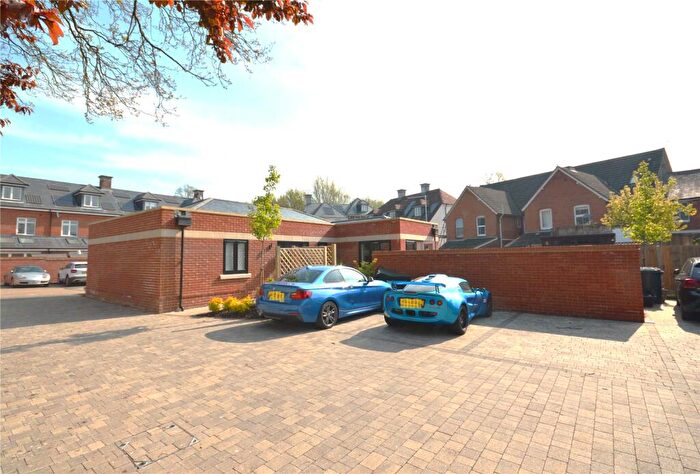 2 Bedroom Bungalow To Rent In Durngate Court, Winchester, Hampshire, SO23