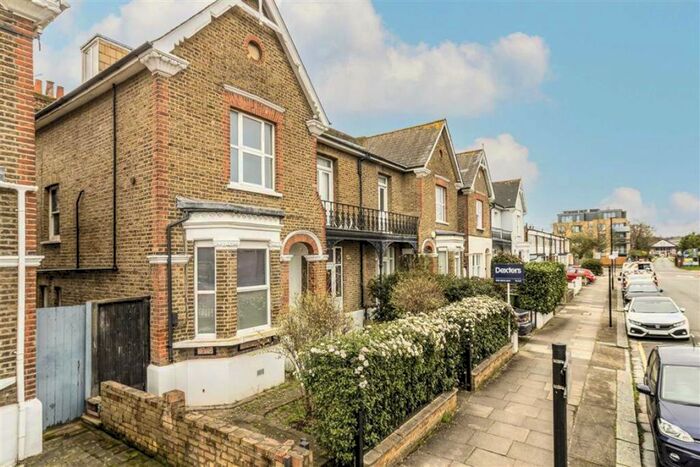 1 Bedroom Flat To Rent In Weigall Road, Lee, SE12