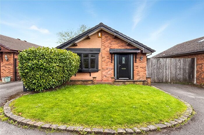 3 Bedroom Bungalow For Sale In Sycamore Grove, Failsworth, Manchester, Greater Manchester, M35