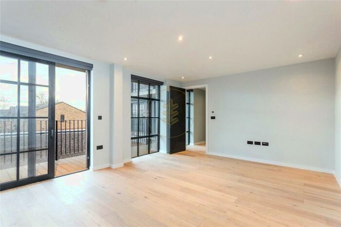 2 Bedroom Apartment To Rent In Harrow Road, Kensal Green, London, NW10