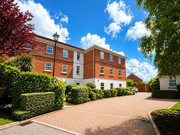 2 Bedroom Apartment For Sale In Abington Drive, Banks, Southport, Lancashire, PR9
