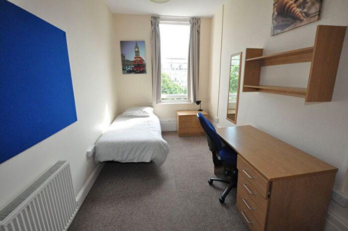 1 Bedroom Flat To Rent In Warrior Square, St Leonards On Sea, TN37