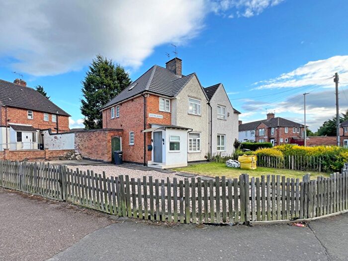3 Bedroom Semi-detached House For Sale In Gooding Avenue, Leicester, Leicestershire, LE3
