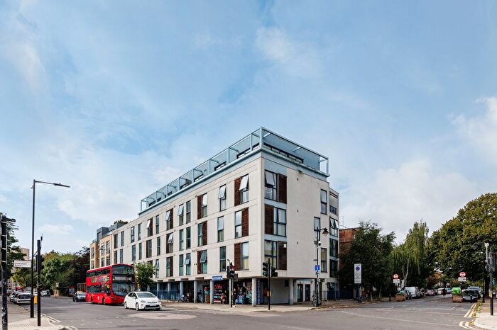 1 Bedroom Flat To Rent In Downham Road, Hackney, N1