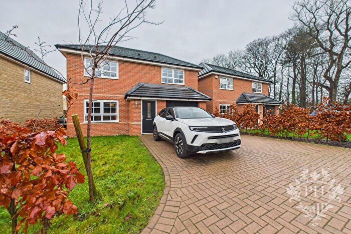 4 Bedroom Detached House For Sale In Borrowby Rise, Nunthorpe, Middlesbrough, TS7