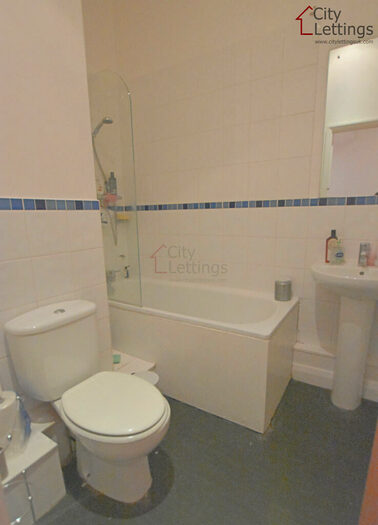 2 Bedroom Apartment To Rent In The Establishment, Broadway, NG1