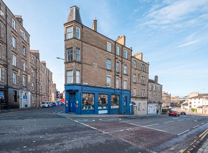 1 Bedroom Flat For Sale In / () Canonmills, Edinburgh, EH3