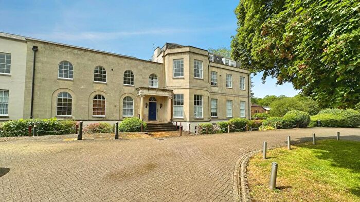 2 Bedroom Apartment For Sale In Barkleys Hill, Stapleton, Bristol, BS16