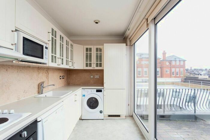 1 Bedroom Flat To Rent In Old Church Street, Chelsea, London, SW3
