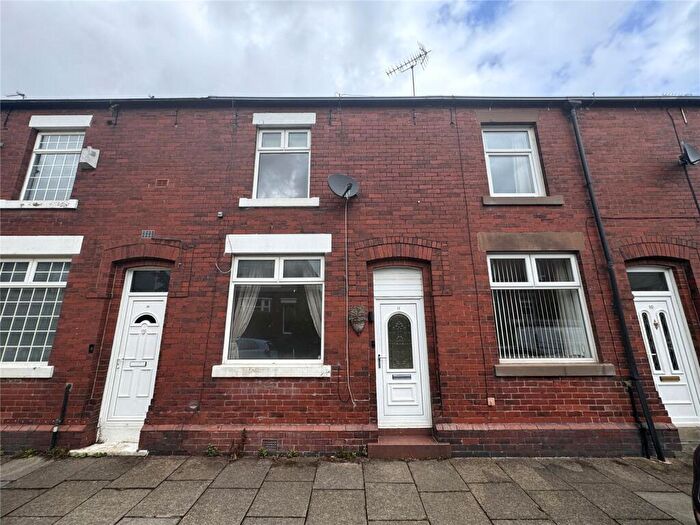 2 Bedroom Terraced House To Rent In Viking Street, Rochdale, Greater Manchester, OL11