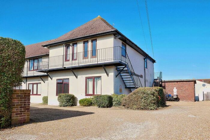 1 Bedroom Flat To Rent In Manor Way, Elmer, PO22