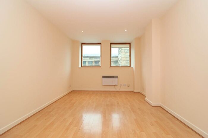 1 Bedroom Flat To Rent In The Pinnacle Bothwell Street, Glasgow, Glasgow City, G2