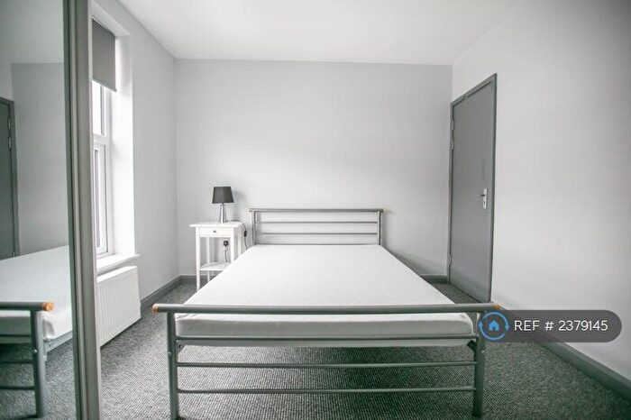 4 Bedroom Terraced House To Rent In Ranelagh Road, Portsmouth, PO2