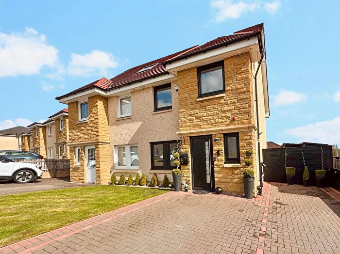 4 Bedroom Semi Detached House For Sale In Gartmorn Grove, Plains, Airdrie, ML6