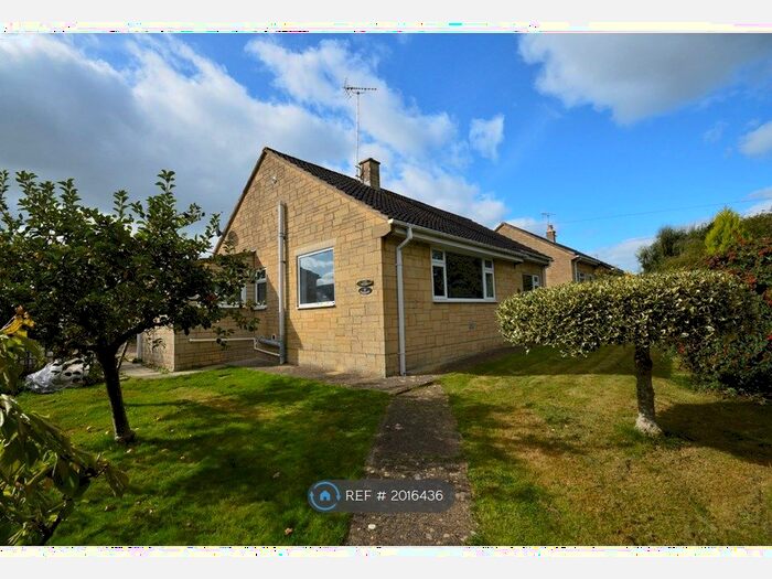 3 Bedroom Bungalow To Rent In Paynes Meadow, Whitminster, Gloucestershire, GL2