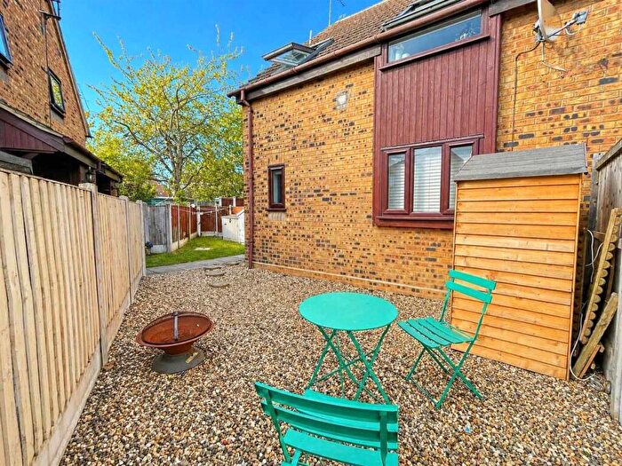 1 Bedroom End Of Terrace House For Sale In Rubens Gate, Springfield, Chelmsford, CM1