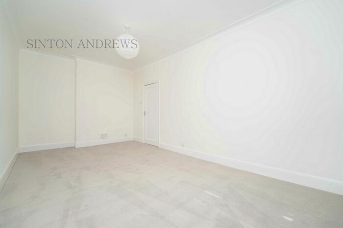2 Bedroom Flat To Rent In Eaton Court, Eaton Rise, Ealing, W5