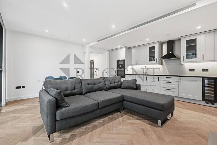 2 Bedroom Apartment To Rent In Merino Gardens, London Dock, E1W