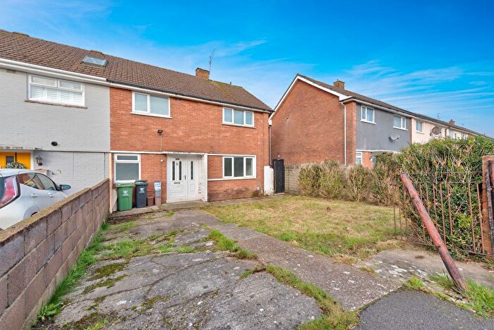 3 Bedroom End Terrace House For Sale In Cheddar Crescent, Llanrumney, Cardiff, CF3