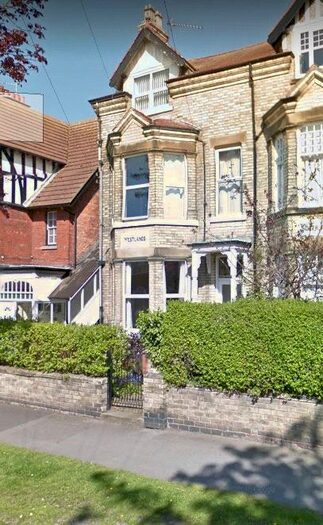 1 Bedroom Flat To Rent In Cardigan Road, Bridlington, East Yorkshire, YO15