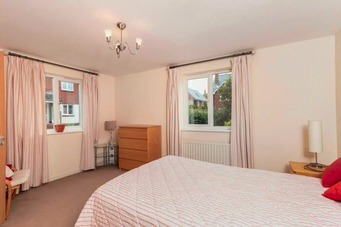 2 Bedroom Property To Rent In Harris Yard, Saffron Walden, CB11