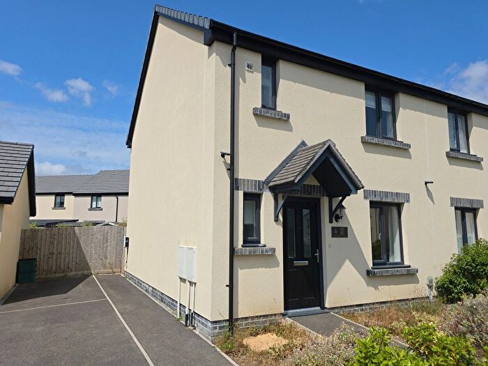 3 Bedroom Semi Detached House For Sale In Old Well Road, Okehampton, Devon, EX20