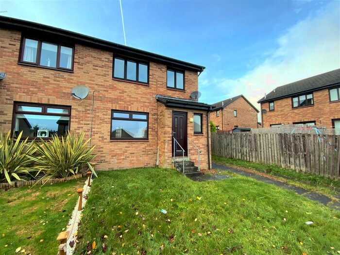 3 Bedroom Semi-Detached House To Rent In Elizabeth Wynd, Hamilton, Hamilton ML3