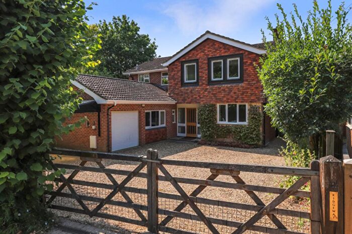 4 Bedroom Detached House For Sale In Portland Avenue, Salisbury, Wiltshire, SP2