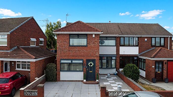 4 Bedroom Semi-Detached House For Sale In Bosworth Road, St Helens, WA11