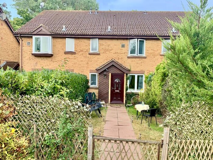 1 Bedroom Terraced House To Rent In Colnbrook, Slough, SL3