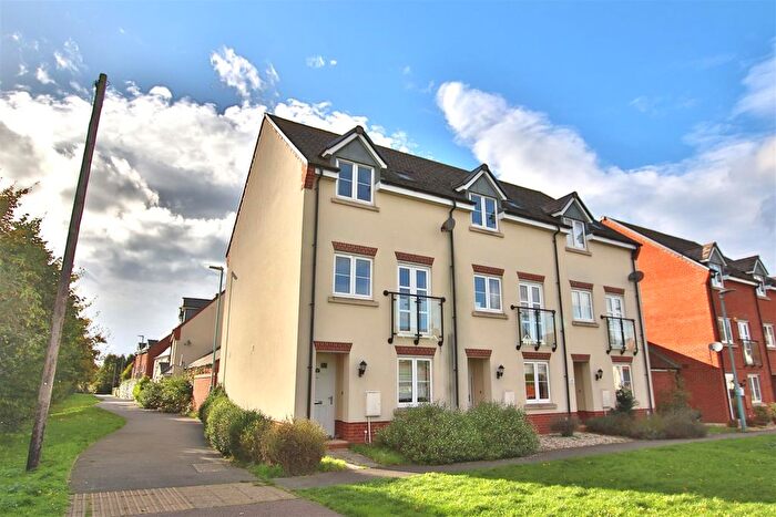 3 Bedroom Property To Rent In Ambrosia Walk, Tewkesbury, GL20